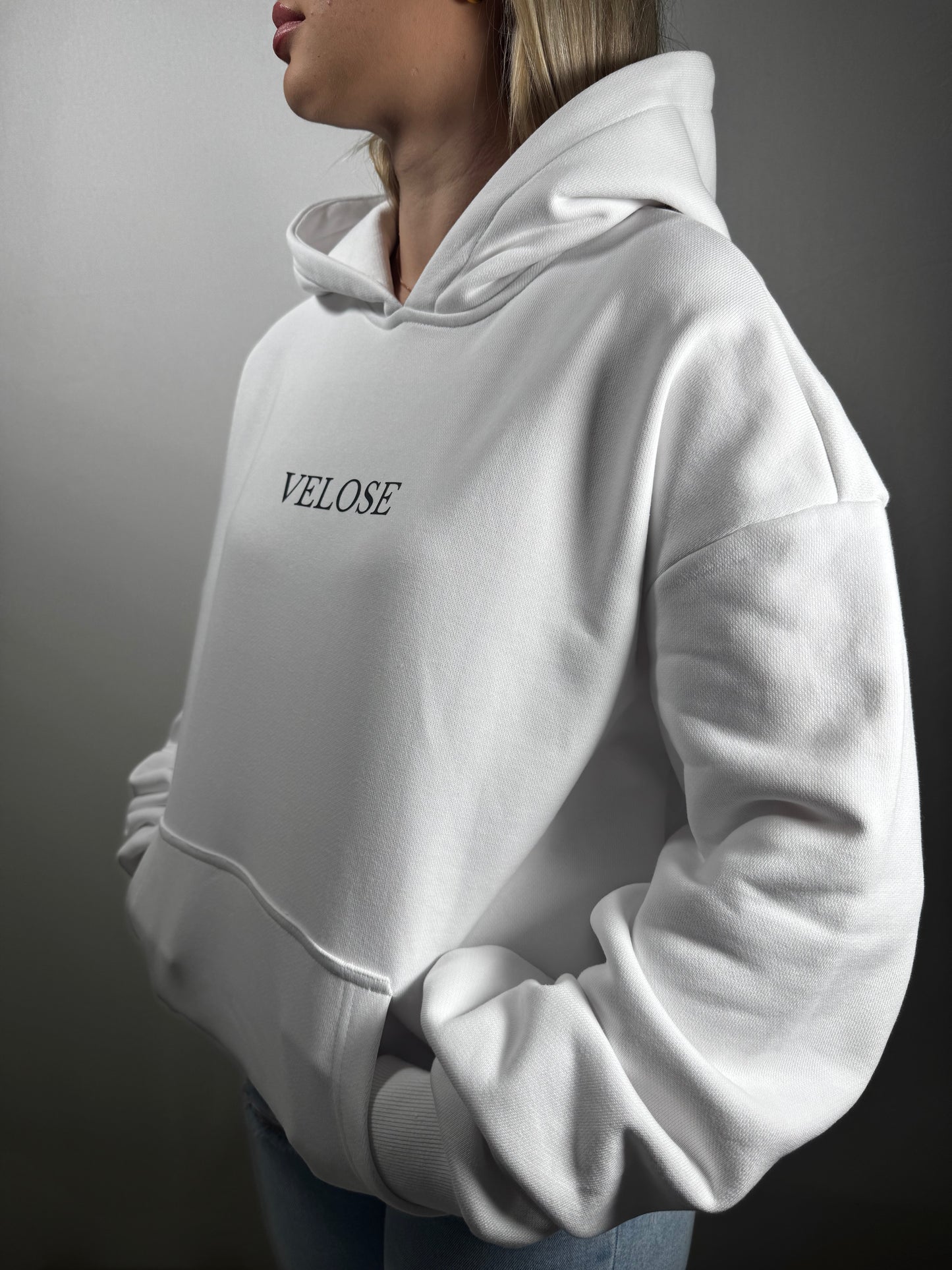 VELOSE HOODIE BASIC WHITE